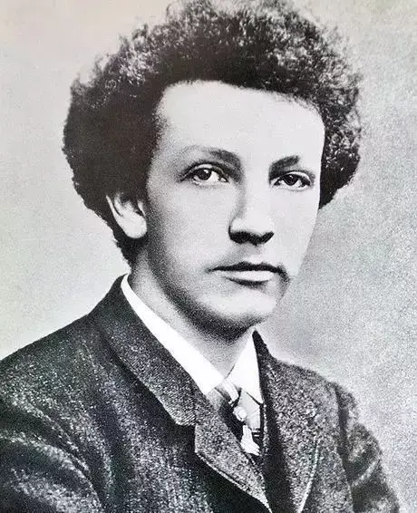 [1] 保罗·亨利·朗《西方文明中的音乐》,顾连理等译,贵州人民出版社