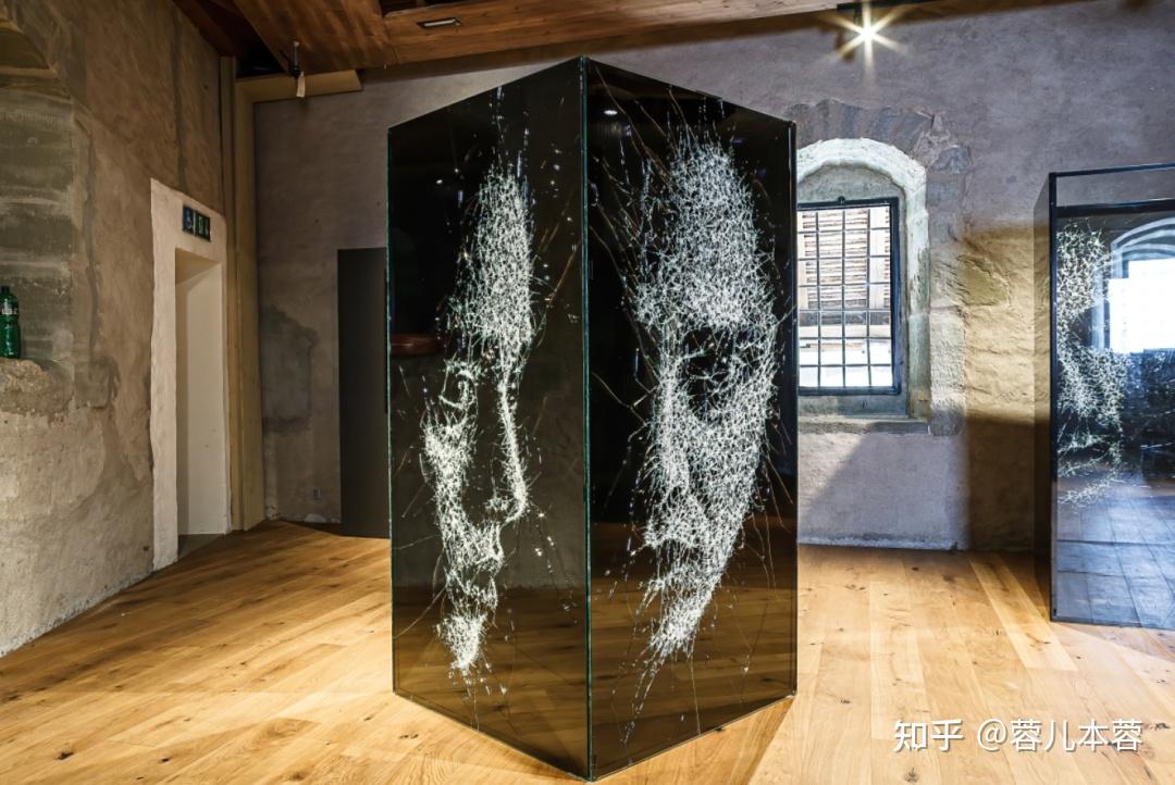 一把锤子砸出了天价名画！全网最炸裂艺术品来了 - 知乎