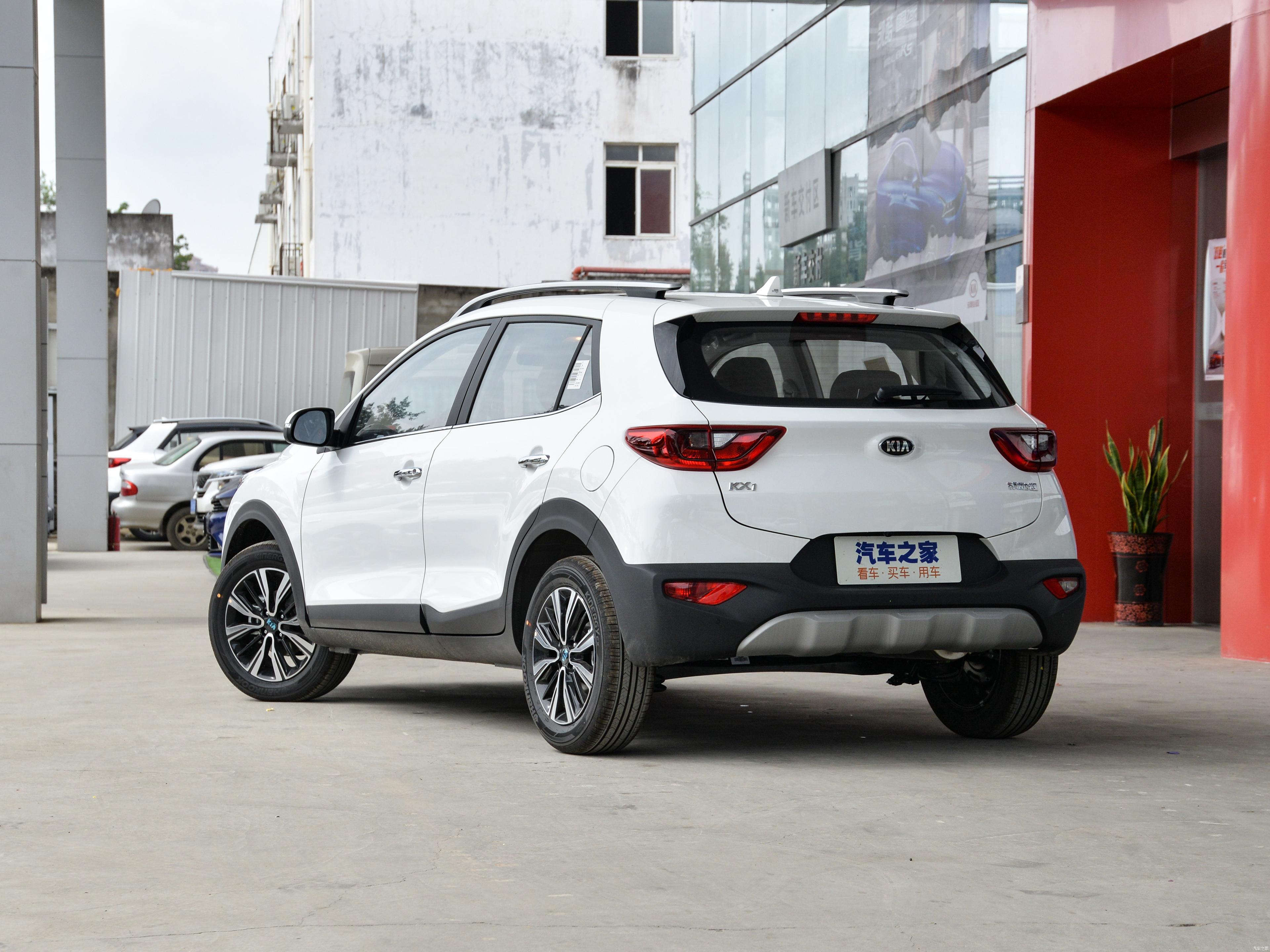 起亚奕跑整体设计不错你会喜欢吗