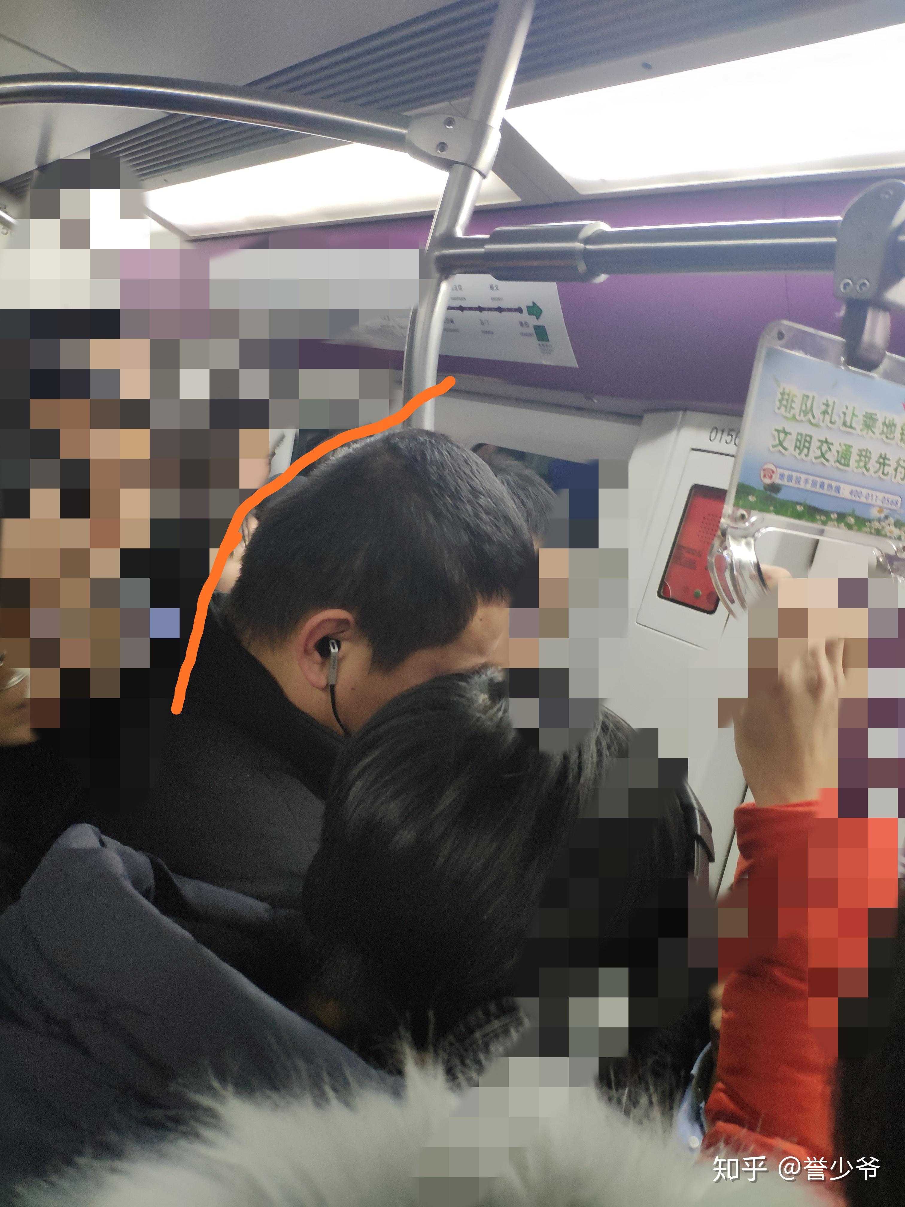 男生扁头留什么发型可弥补缺陷,如何跟理发师描述? - 知乎