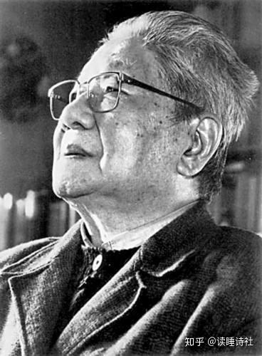 中国当代著名现代诗人(中国著名诗歌作者)