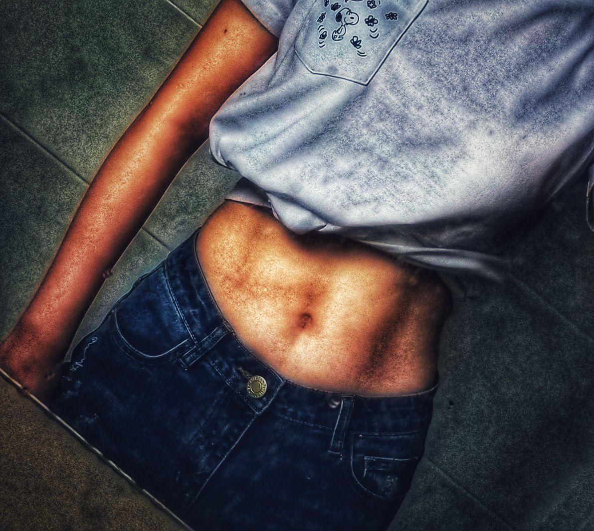 女生怎么练出小腹肌