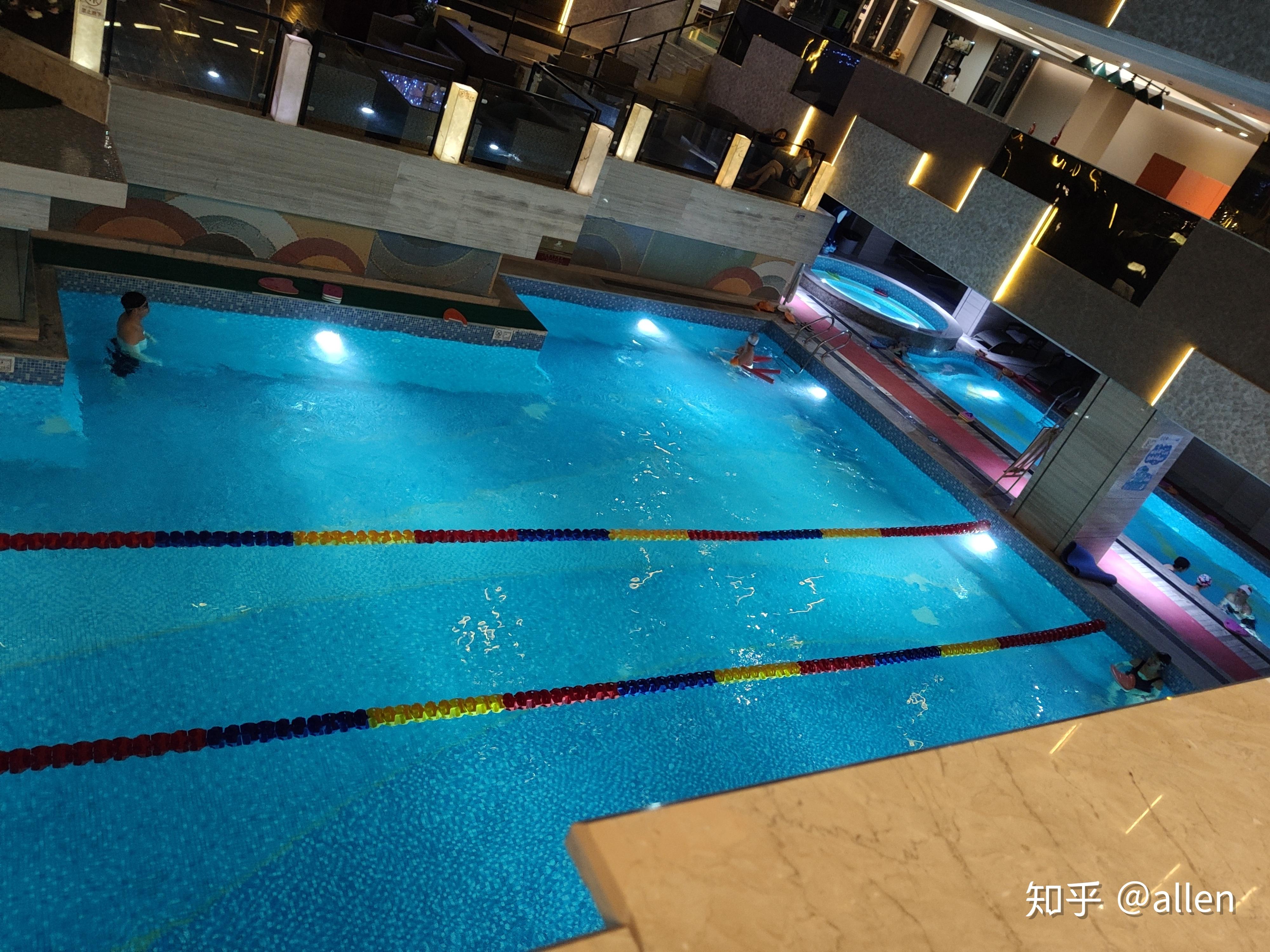 五星级酒店游泳池高清图片下载-正版图片500798101-摄图网