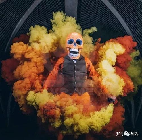 狂拽炫酷电子烟不能及的彩色烟雾图赏