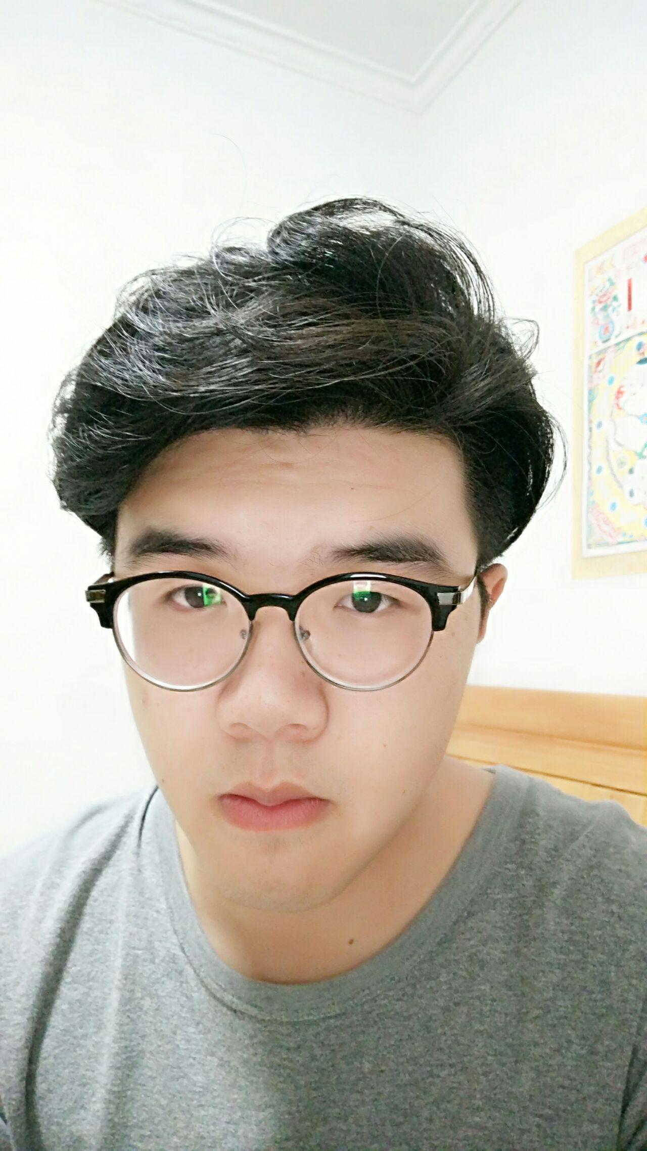 自来卷男生留长发是怎么样的一种体验