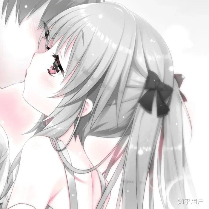 有哪些亲亲的情侣头像