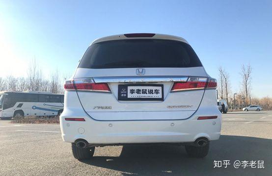 7座雅阁车内交流基本靠吼13万到手居家商务安逸上街