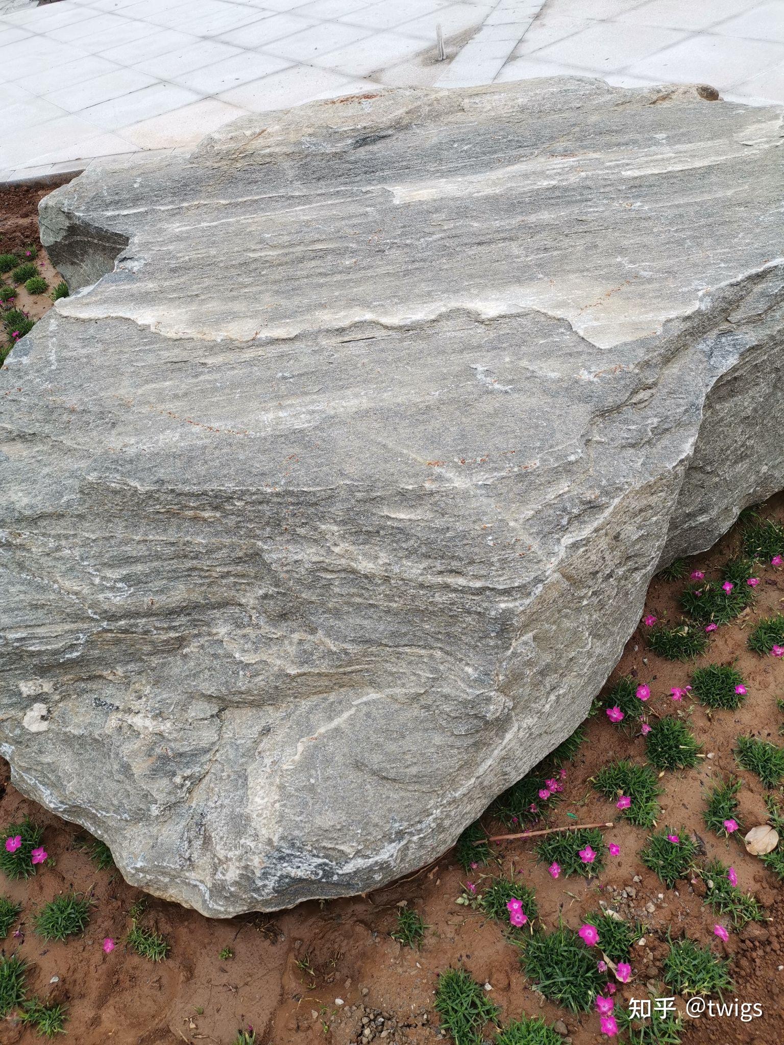 这种能透光的石头到底是什么东西!