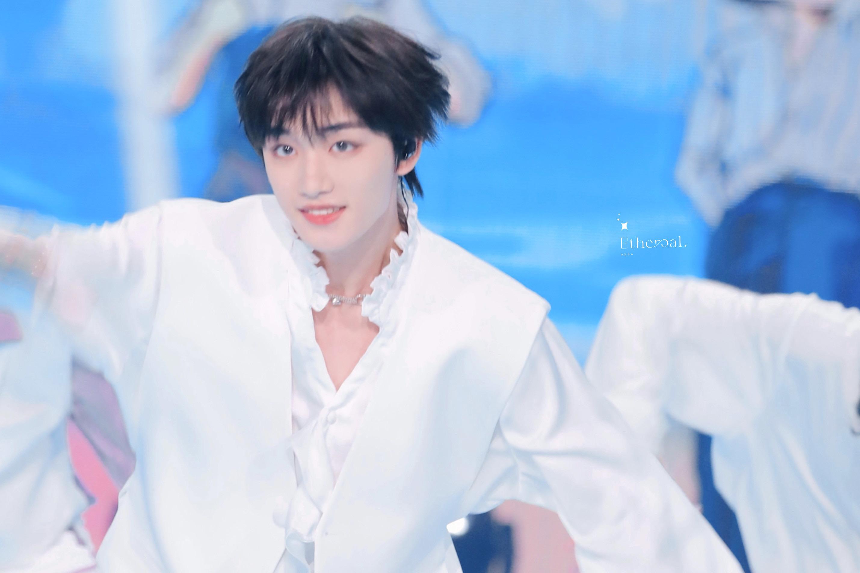 时代峰峻的艺人有多好看? - 知乎