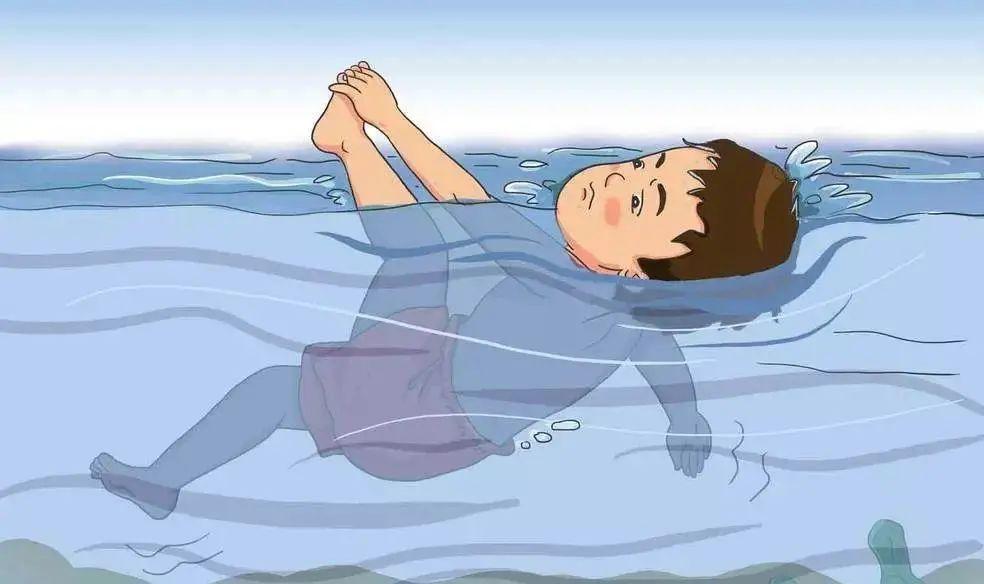 主人意外落水身亡金毛犬守护不肯离开溺水后如何自救