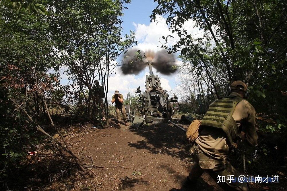 天空新闻:愤怒的镜头似乎显示乌克兰战俘被俄罗斯士兵阉割