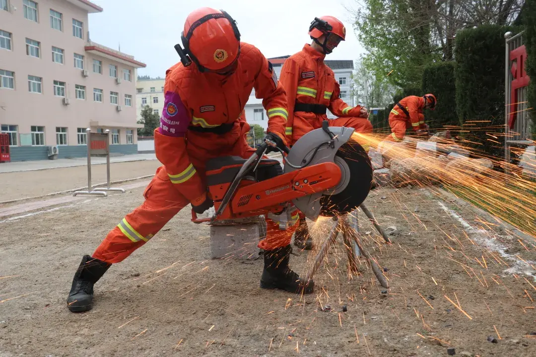 南乐马国贞图片