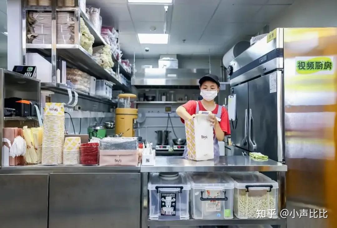 刘强东怒开10000家外卖店，全都没有堂食？