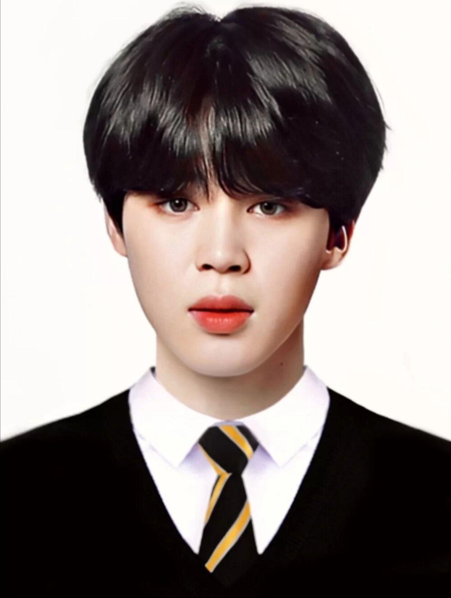 67 写回答 登录/注册 防弹少年团 田柾国 阿米 防弹全员证件照阿米