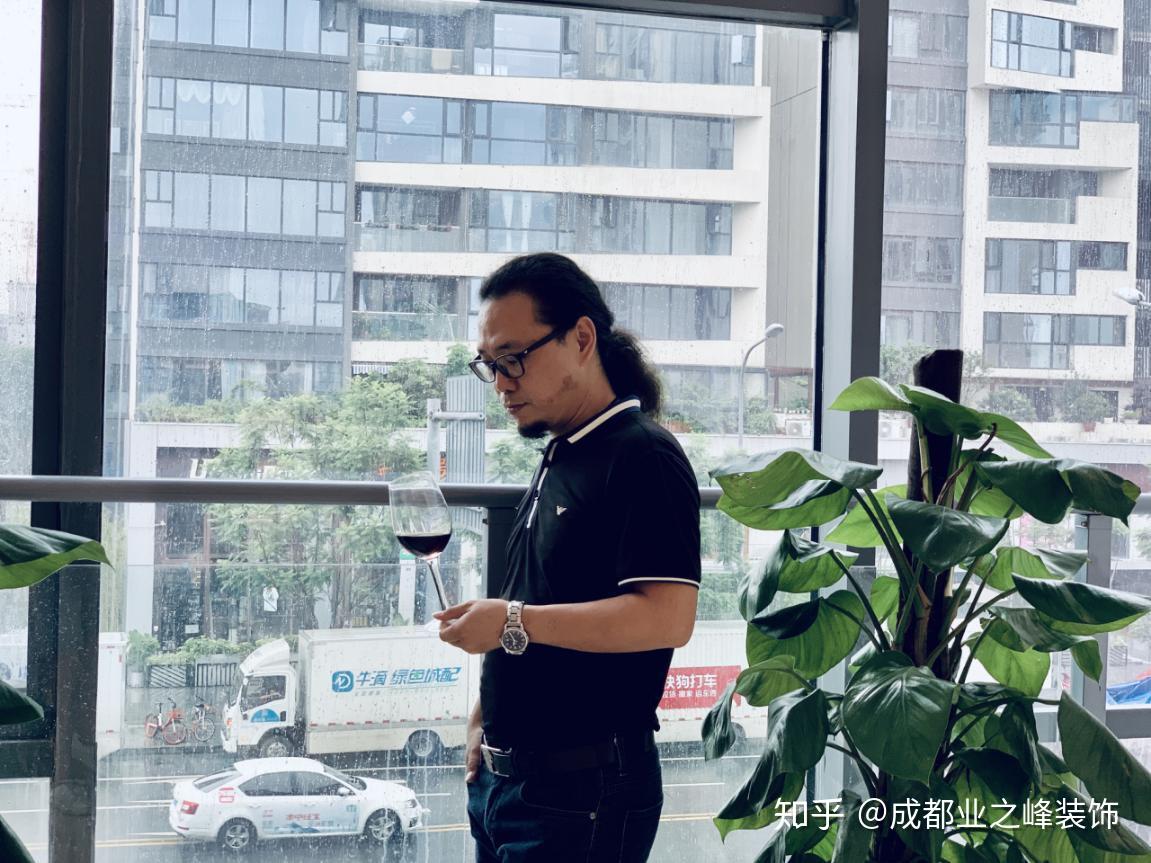 业之峰‘星设计’ | 卢荣杰:灵感与生活交融便是真正的设计 - 知乎