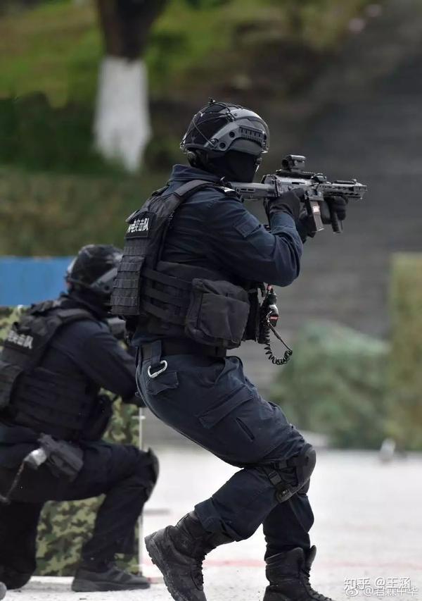 新疆特警的cs/ls7,国庆70周