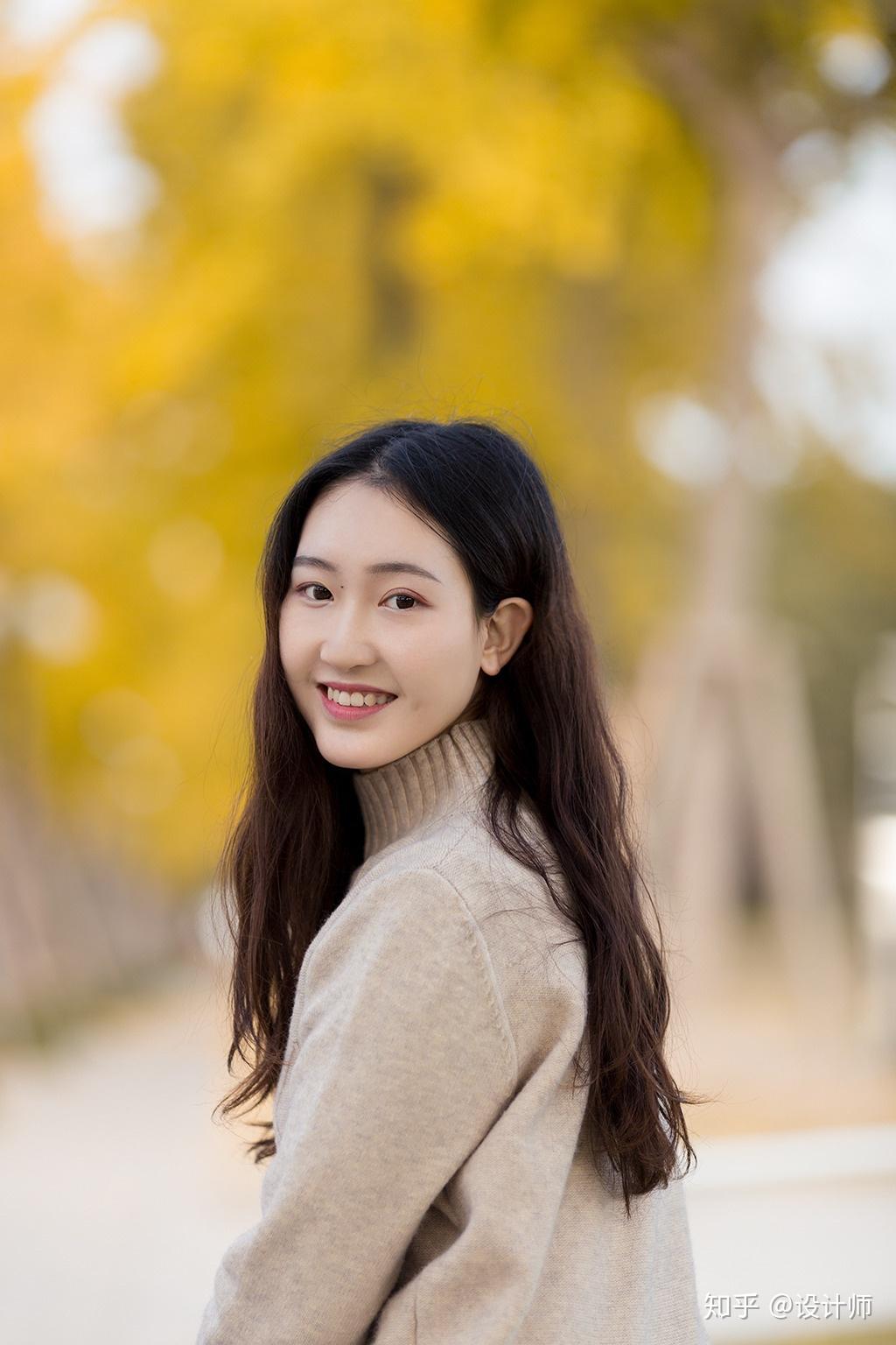 秋日银杏写真9个拍照姿势让你拍出最美秋日照片