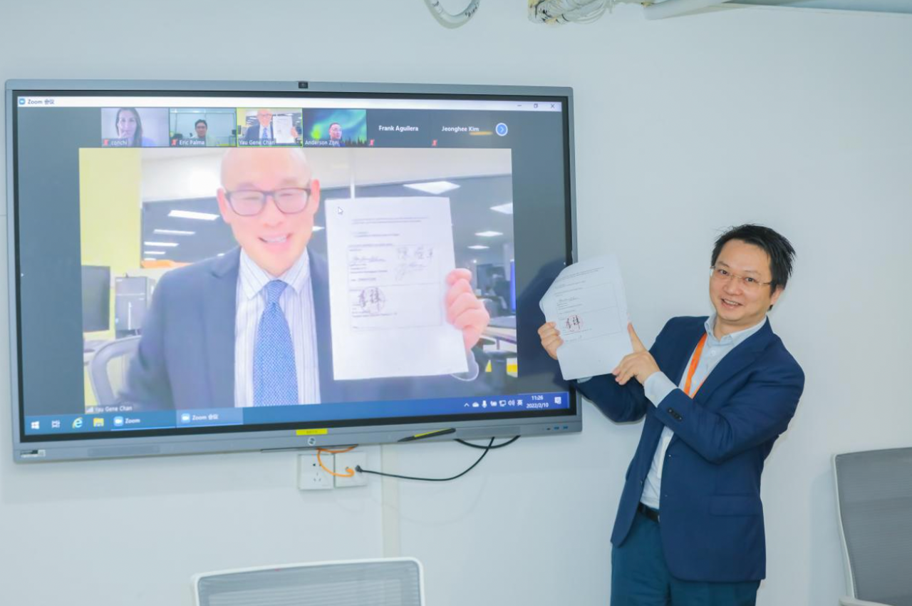 高顿教育董事长李锋先生,国际科技大学校长陈耀军先生(yau-gene chan)