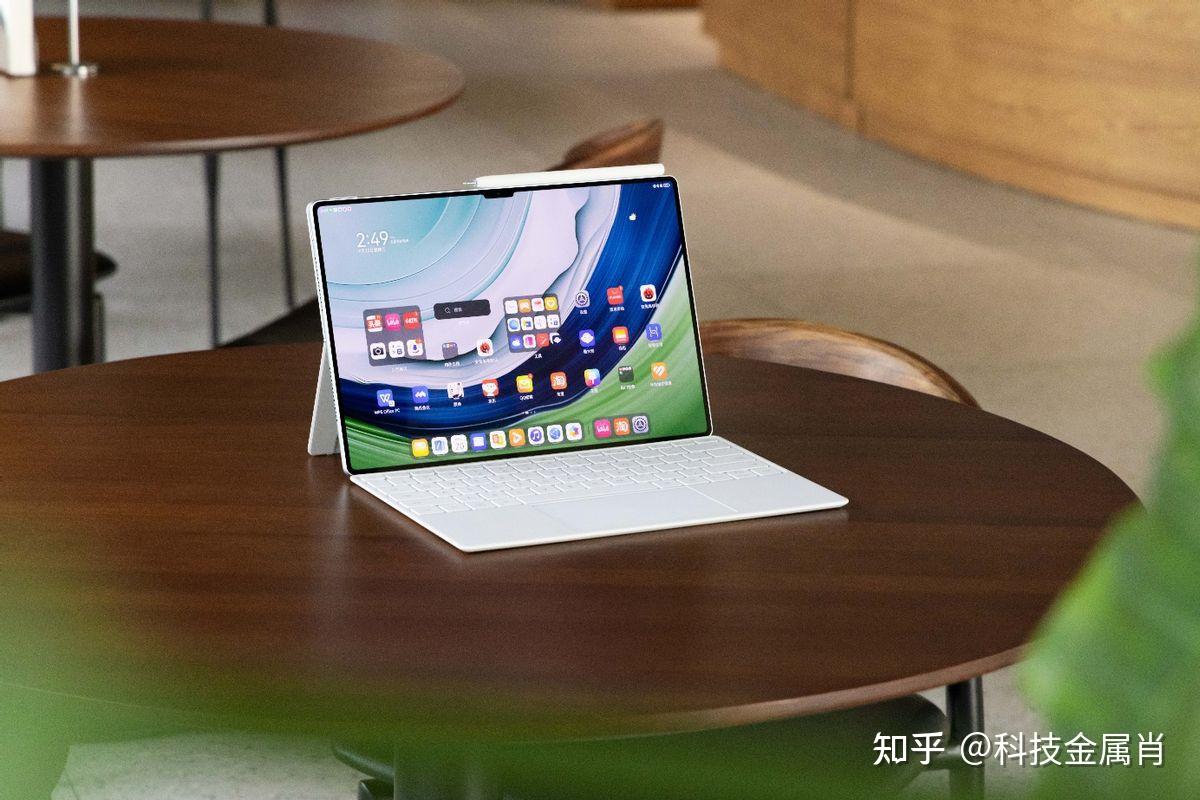 华为发布全球首款柔性oled平板配合huaweimpencil第三代的体验究竟