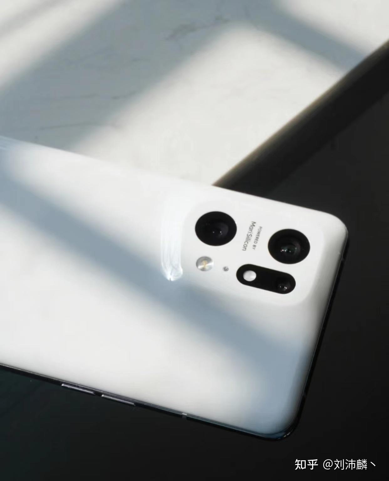 2022年618手机推荐:oppofindx5系列"一机双芯"时代的开篇之作