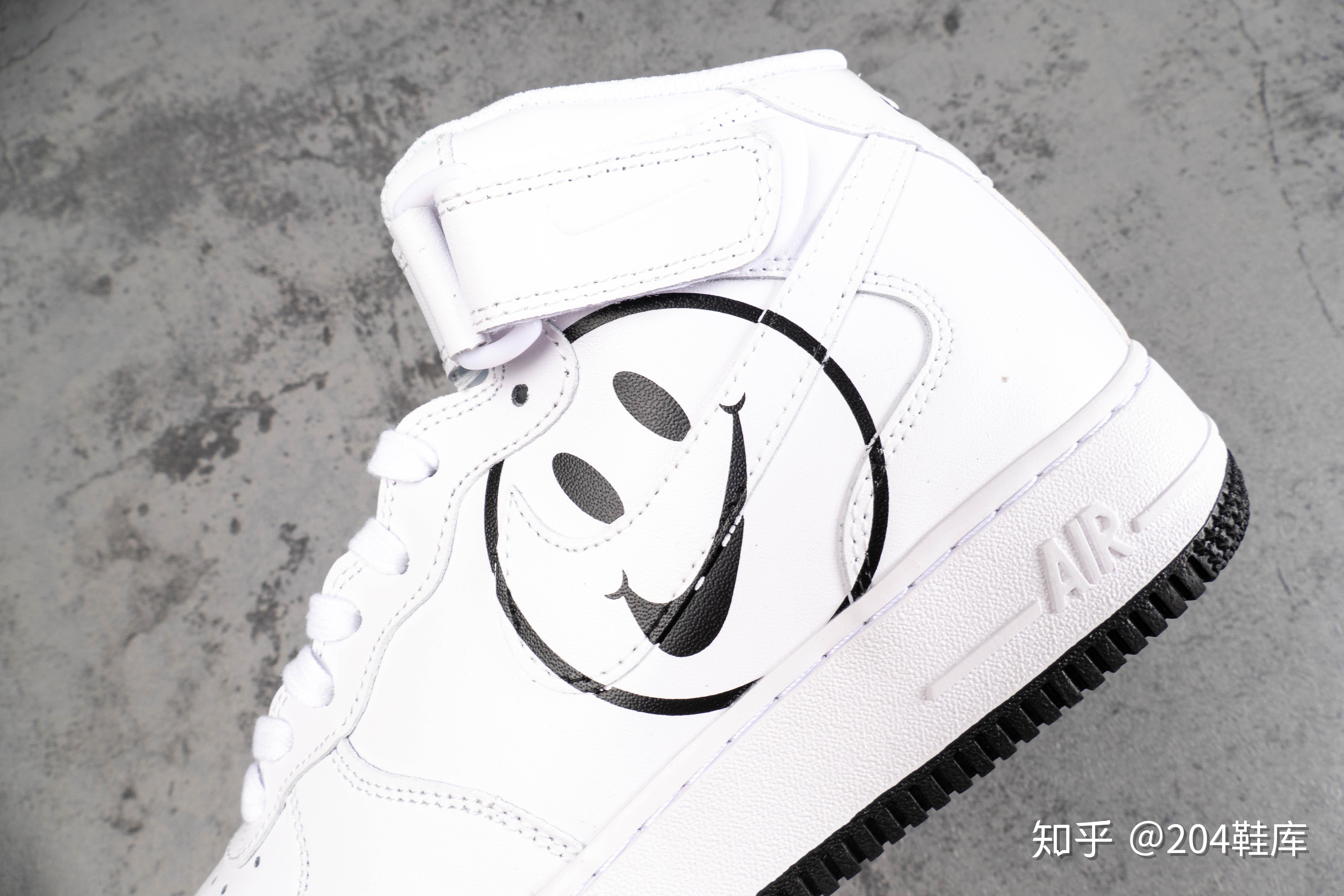笑脸airforce1mid204鞋库