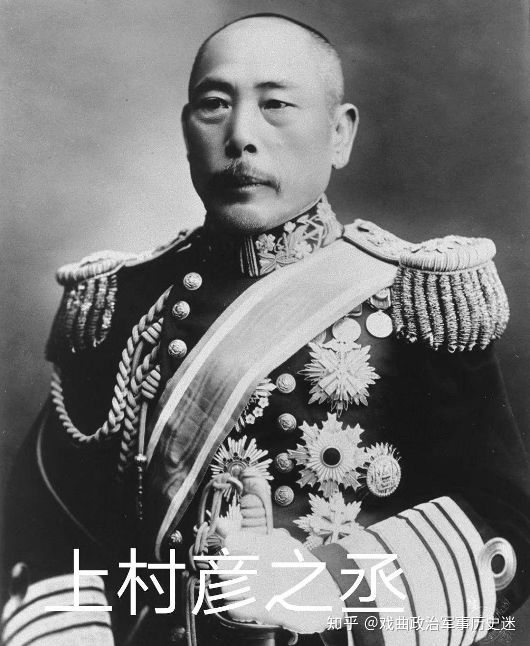 海军少佐,比睿二等铁甲舰舰长樱井规矩之左右海军少佐,赤城炮舰舰长坂