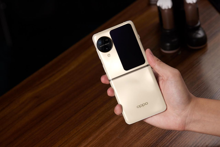 全球占比586中国折叠屏手机q2出货量120万台同比增长64