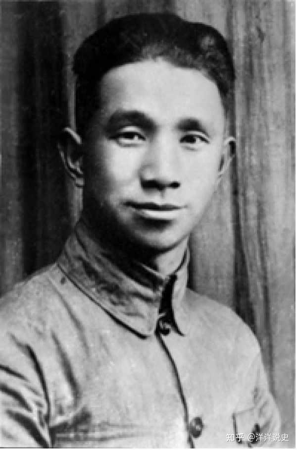 1958年粟裕被批评，三位元帅全程一言不发，却被毛主席一句话正名 - 知乎