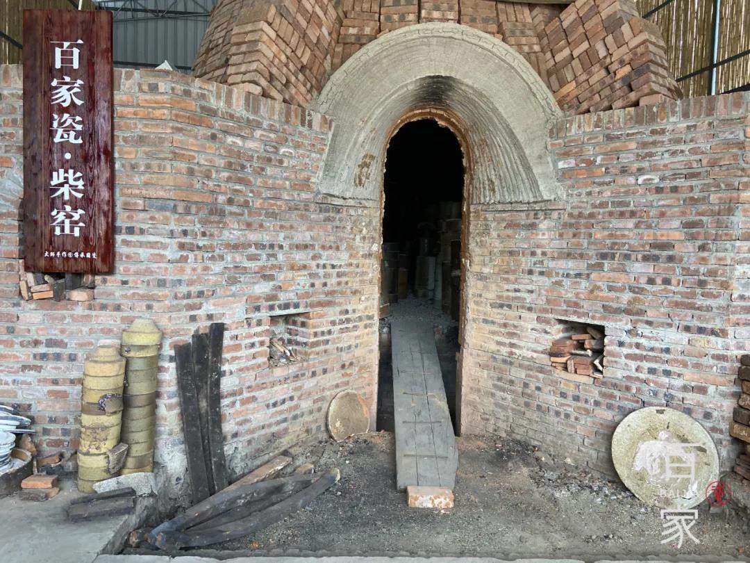 揭开瓷皇神秘面纱柴窑为何能成为千古绝唱