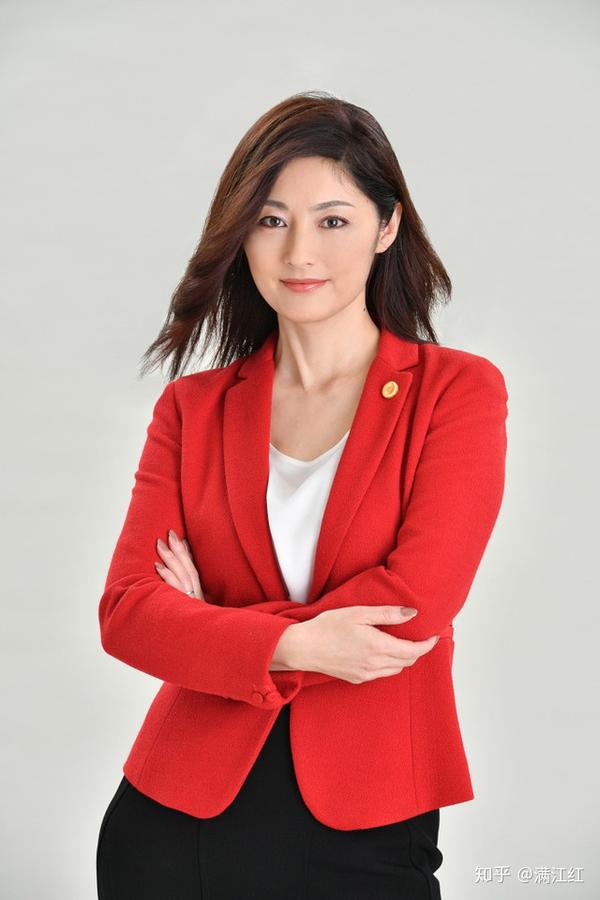 丑闻解决专门律师竹内结子法庭隔空对决日本傲骨贤妻常盘贵子