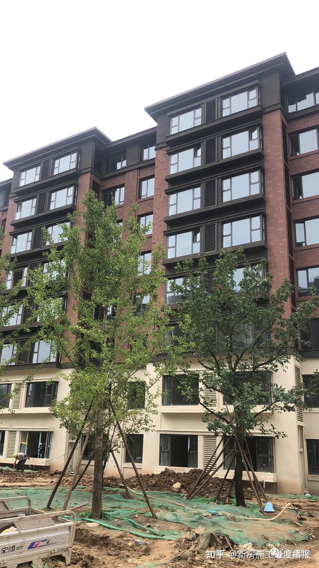 京居网踩盘橡树珑湾7月最新施工进度播报