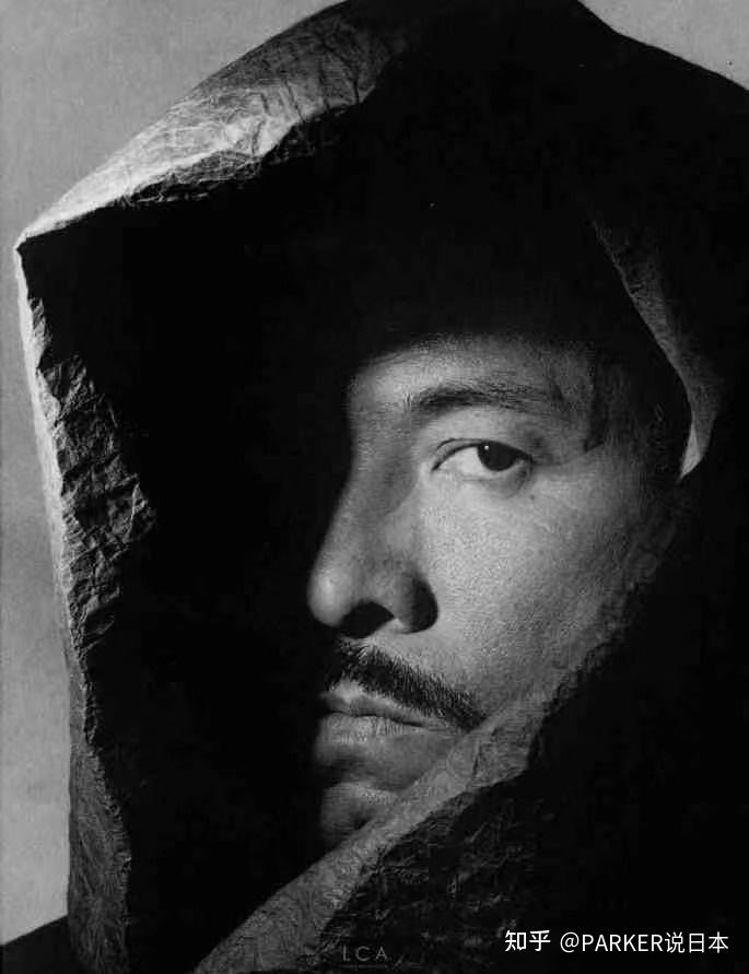 “三宅一生”闻名遐迩，他本人长什么样呢？ - 知乎