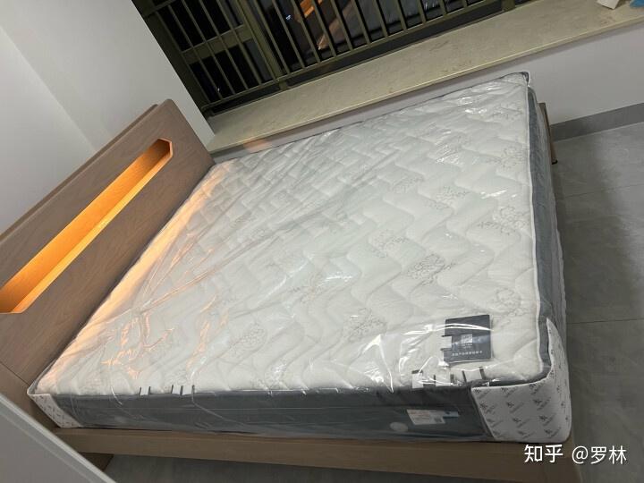 三,慕思慕思乳胶床垫 (1米8*2米)配置参数,类型