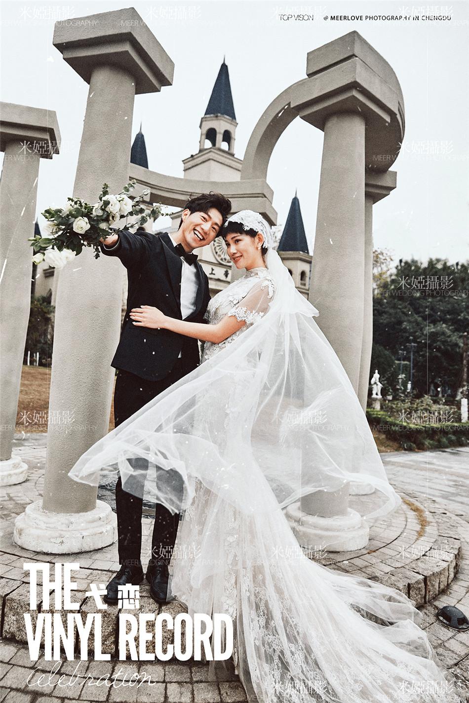 成都婚纱照:胶片感轻复古教堂婚纱照