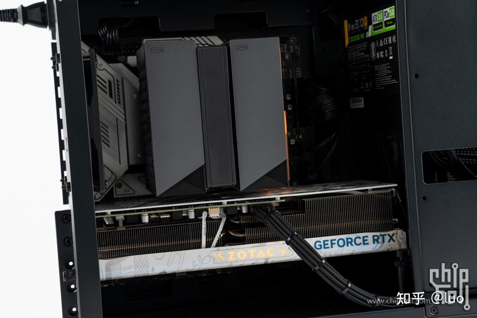 紧凑型MATX主机,闪鳞 G500 装机展示 - 知乎