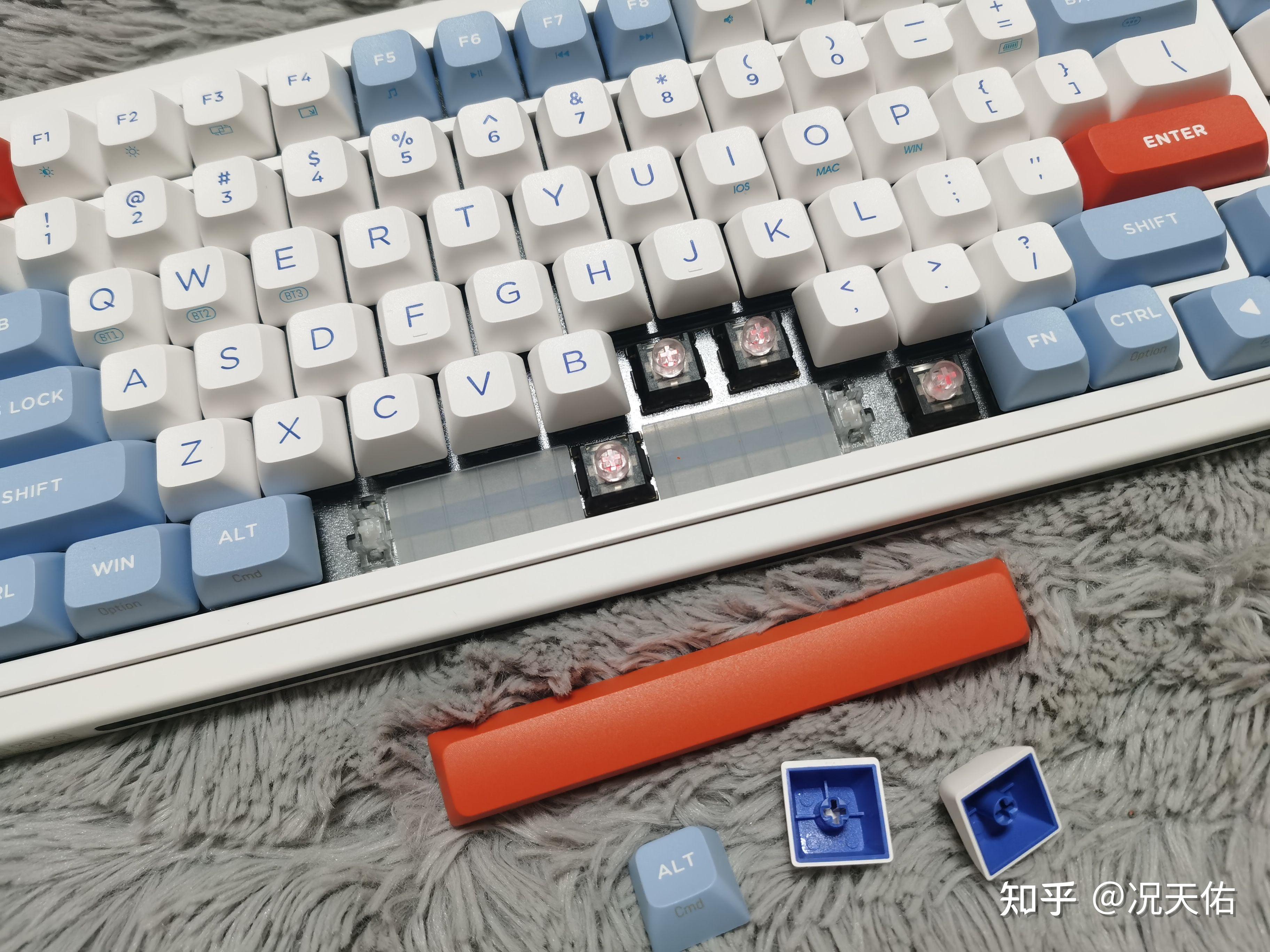 键盘竟然带屏幕？你是一把怎么样的键盘？御斧L98使用体验 - 知乎