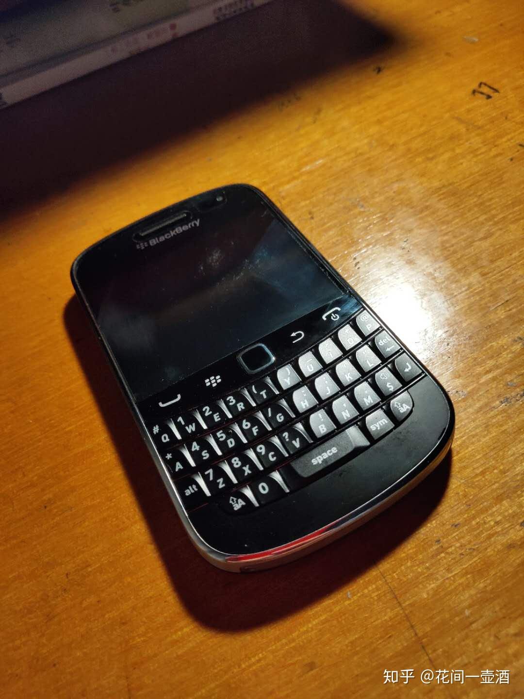 落寞的王者现在还好吗黑莓9900