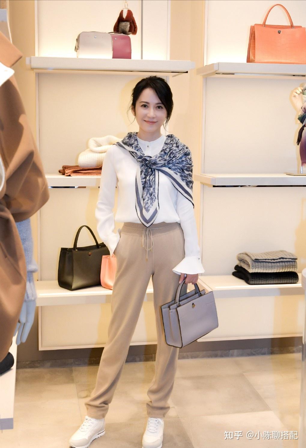 今年阔腿裤这样穿才好看3个小妙招中年女明星都这样穿