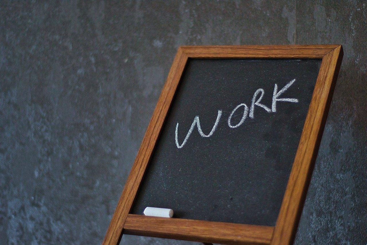 4. 黑板定制价格