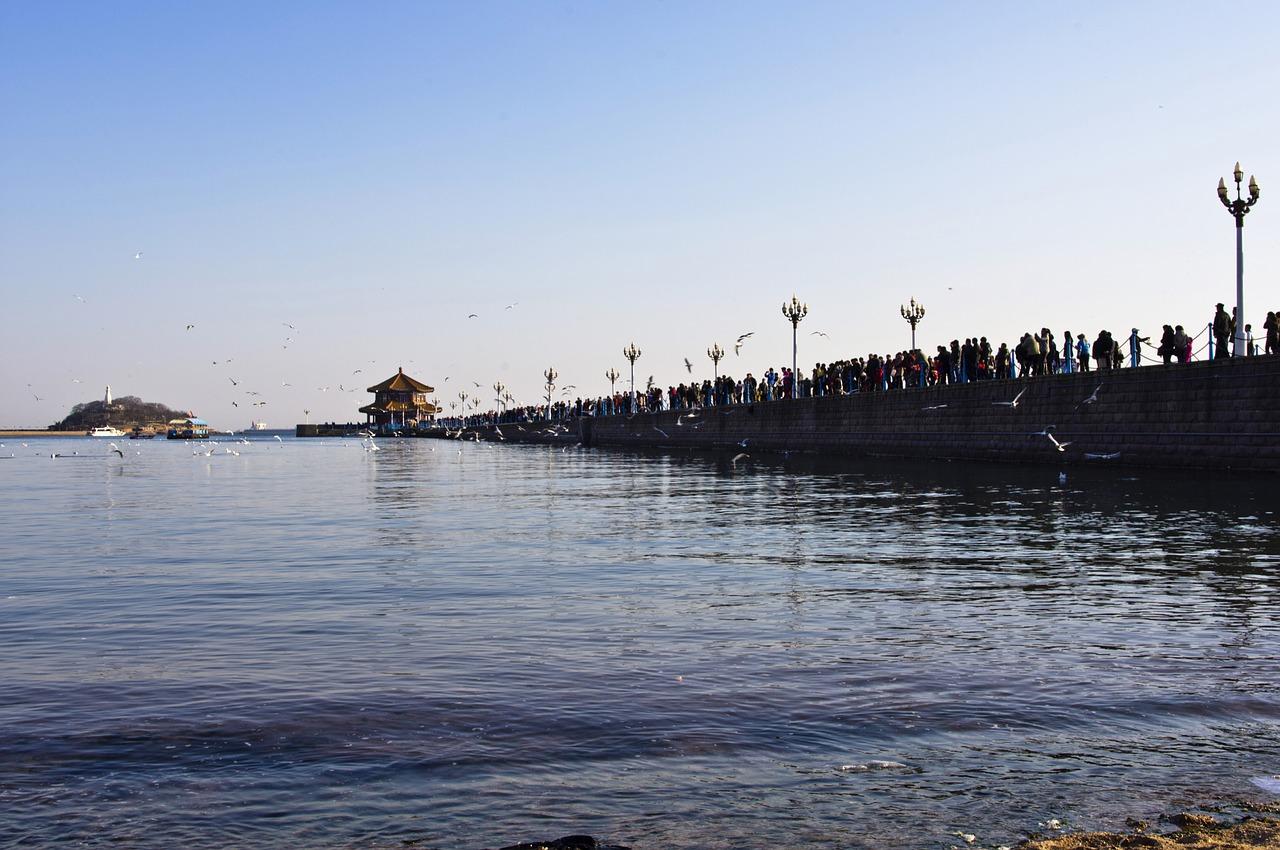 带孩子去海边青岛哪里