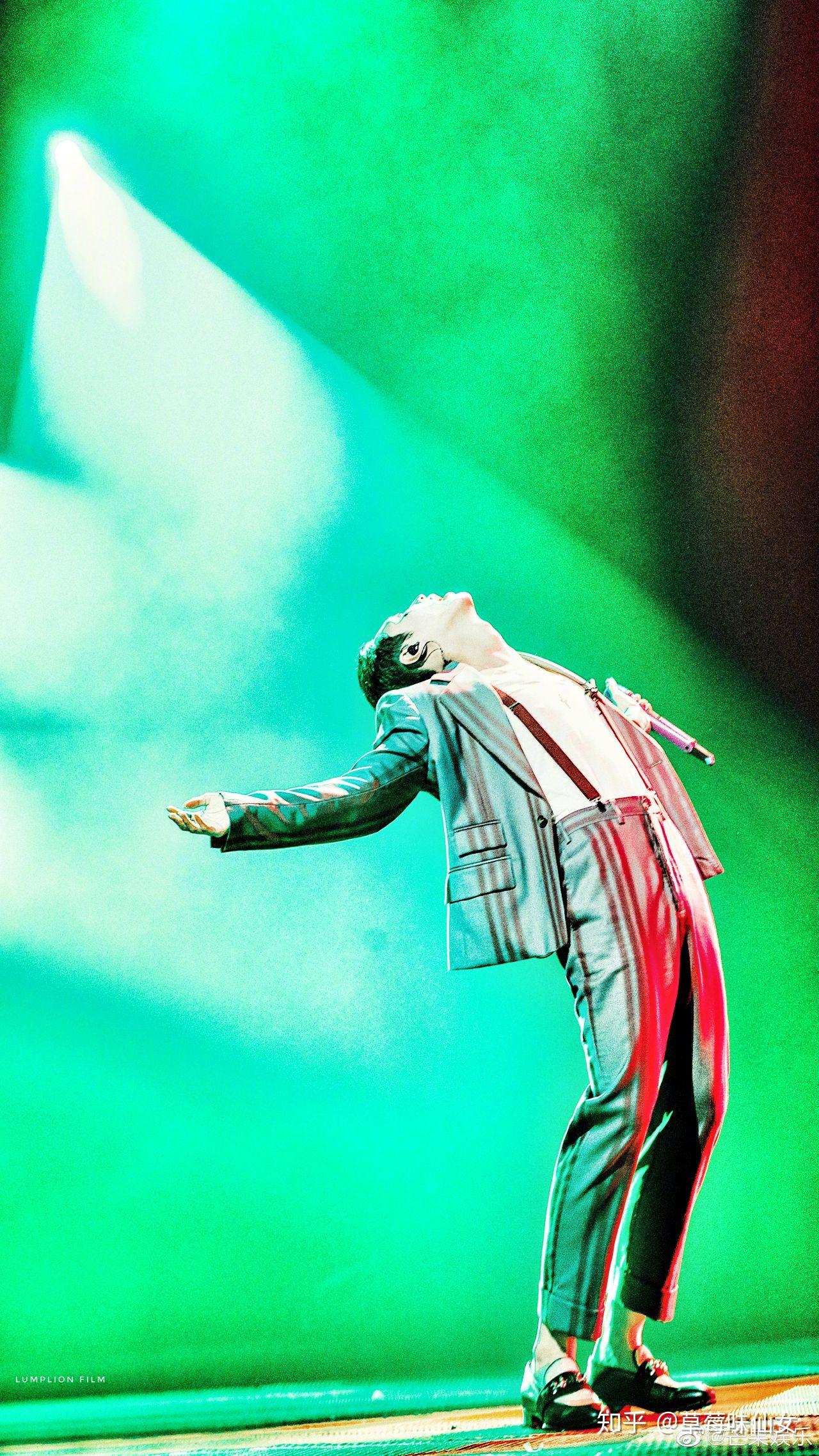 如何看待张艺兴在我是唱作人的joker舞台表现