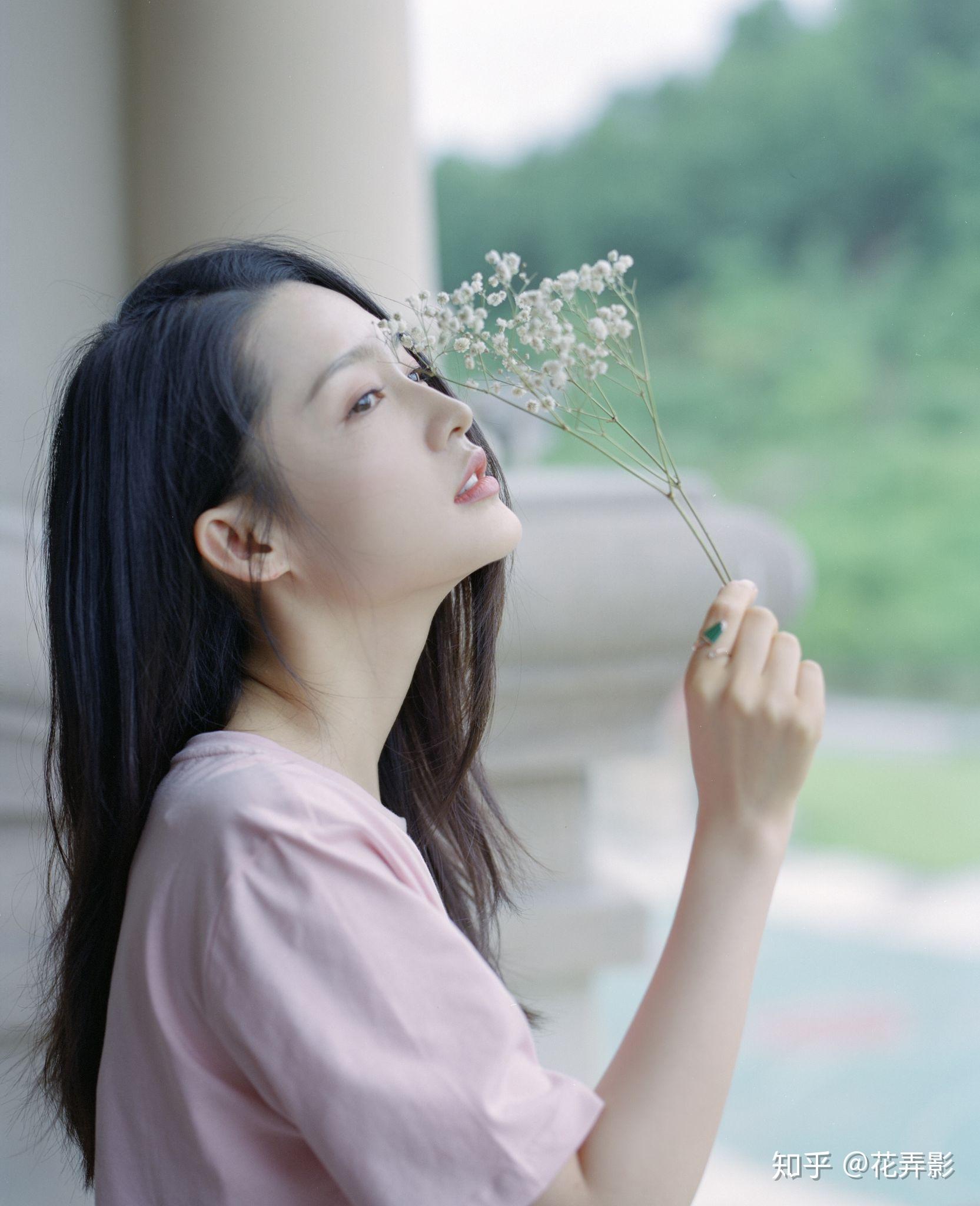 有哪些侧脸惊艳的女明星? - 知乎