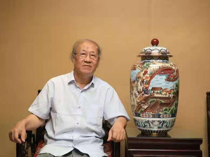 中国景泰蓝色彩第一人戴嘉林大师作品《清明上河图》人物大罐欣赏