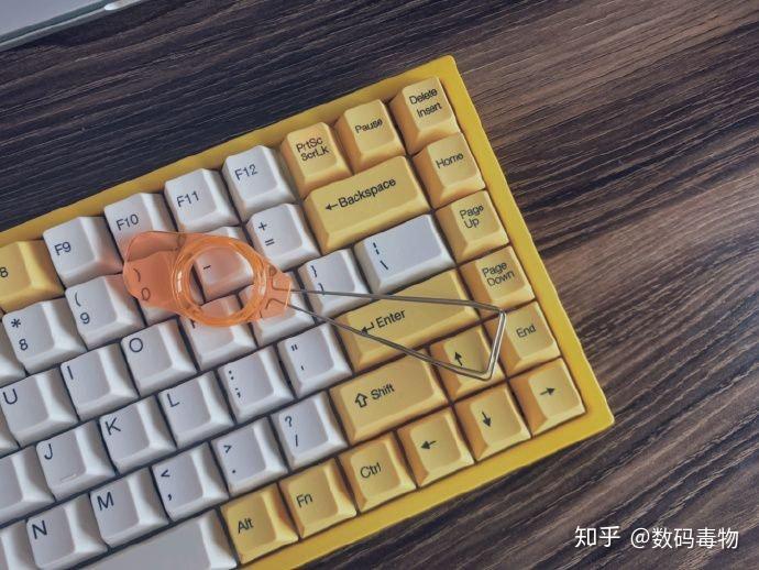 凯酷k系列奶酪黄蓝牙机械键盘轻体验