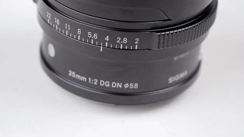适马“I”series 35mm F2 复古且质感十足的挂机镜头- 知乎