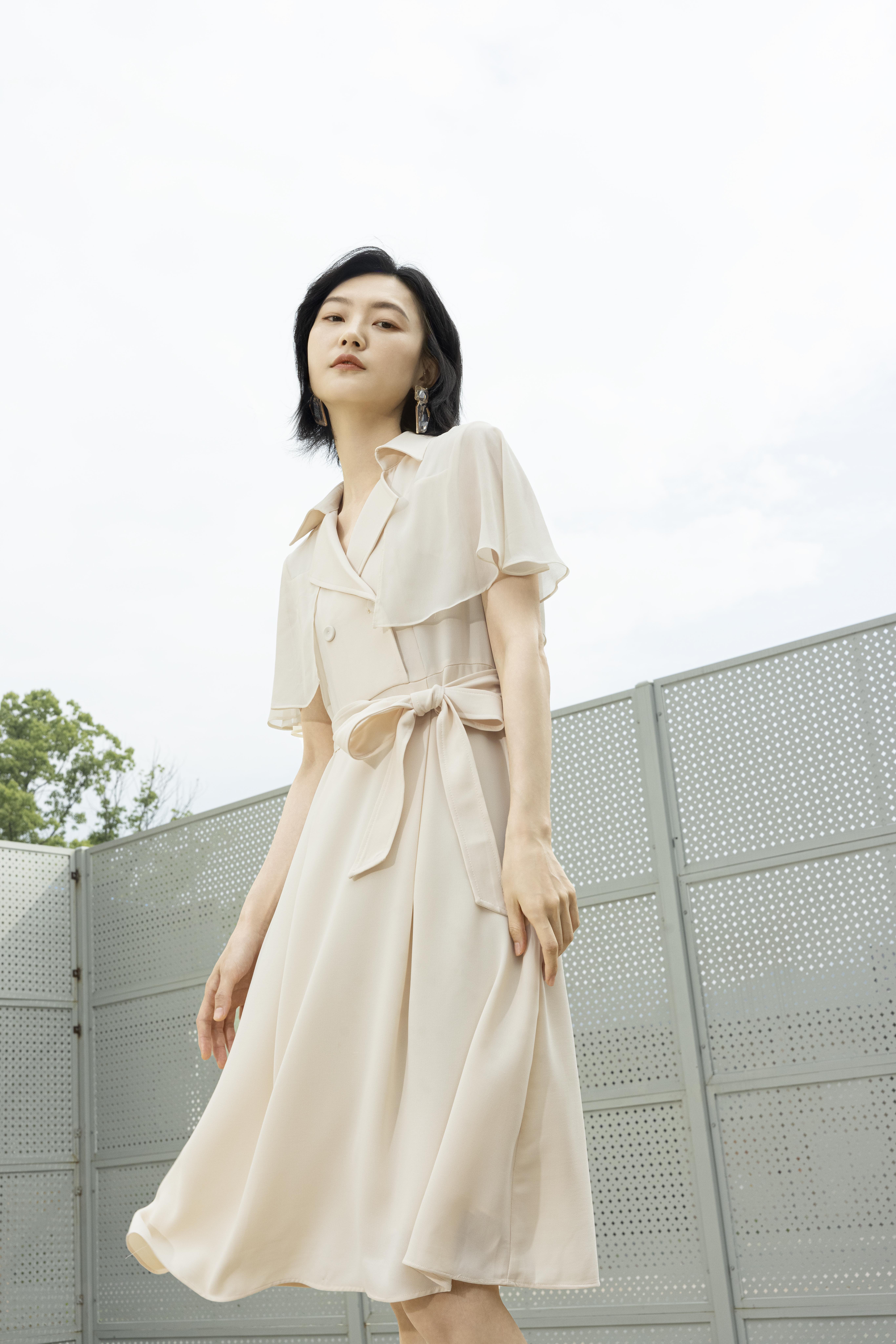 gaga服饰极简升级一眼沦陷的穿搭风格