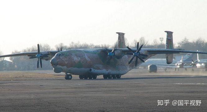 還是選擇了噴氣式的伊爾-76軍用運輸機,果斷捨棄了安-22螺旋槳運輸機