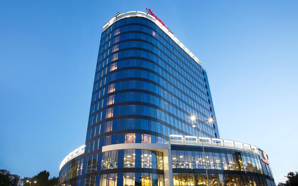 年薪达到多少才能够去国外旅行