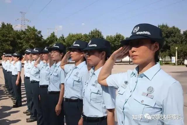 軍隊文職人員還要軍訓不要慌張我來為你講解