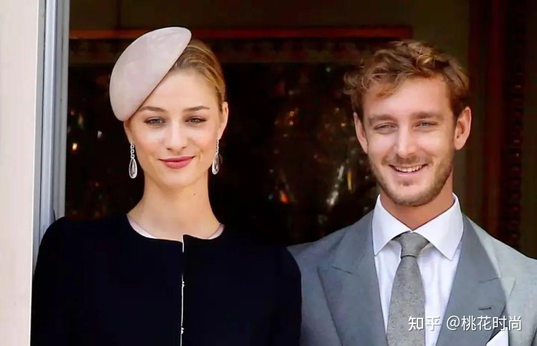 这才是真名媛摩洛哥王妃不仅颜值高穿搭也很时尚